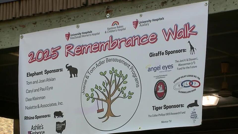 Zoo Walk Honors Little Lives Lost