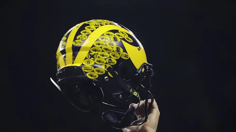Titan Davis Earns All-American Bowl Nod!