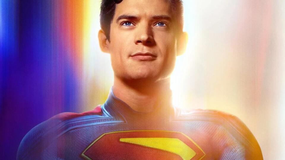 Alan Tudyk’s Secret Superman Past! 🦸‍♂️