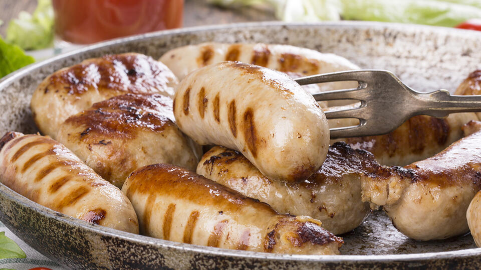 Plastic Found in Chicken Sausage?!