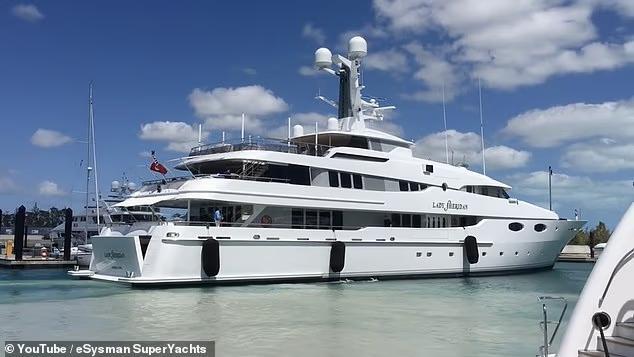 How a CEO’s Yacht Sank a Hospital Chain