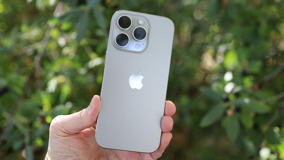 Would You Pay $2K for a Foldable iPhone?