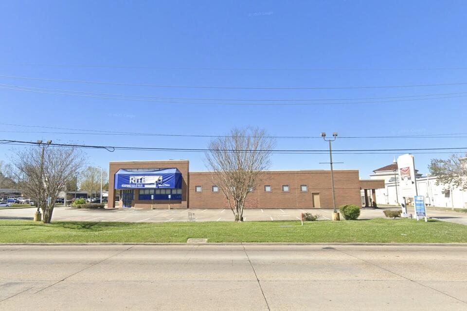 Guess Who’s Moving In? Rite Aid Gets a Glow-Up
