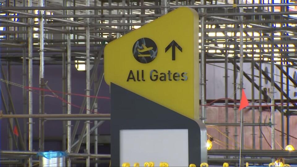 Airport Runway Race Hits Pause!