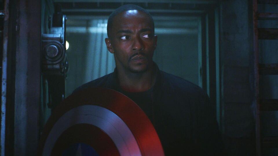 Mackie Pizza-Bribes His Way Into RDJ’s Camp 🍕
