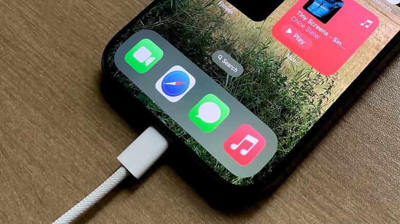 Will Apple Outsmart Tariffs on iPhone 17?