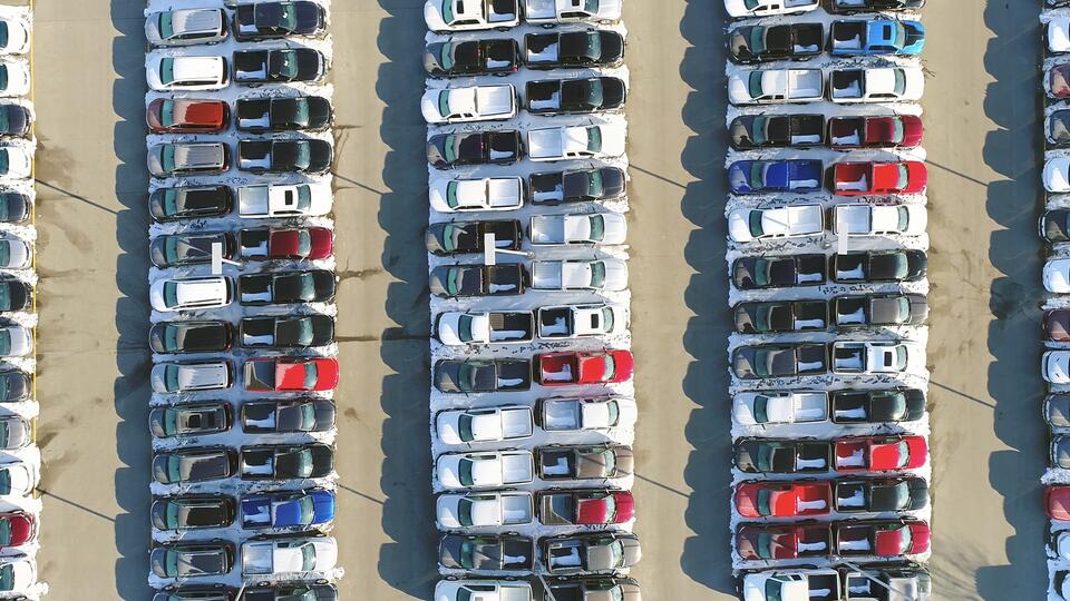 Car Shopping? Don’t Go on Saturday!
