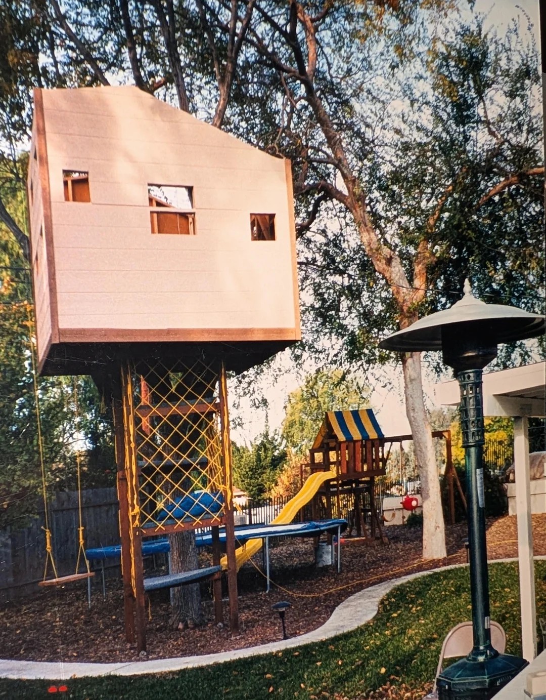 That treehouse bearing father's immortal legacy — And still adding value to the house even today 🌳❤️