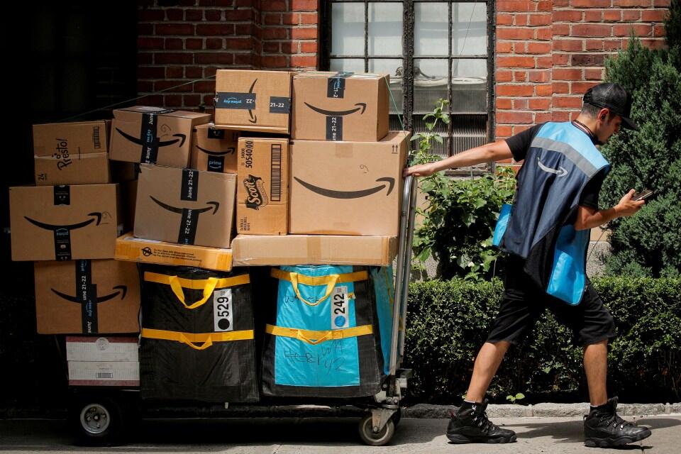 Amazon vs Walmart: Who’s Cheaper Now?