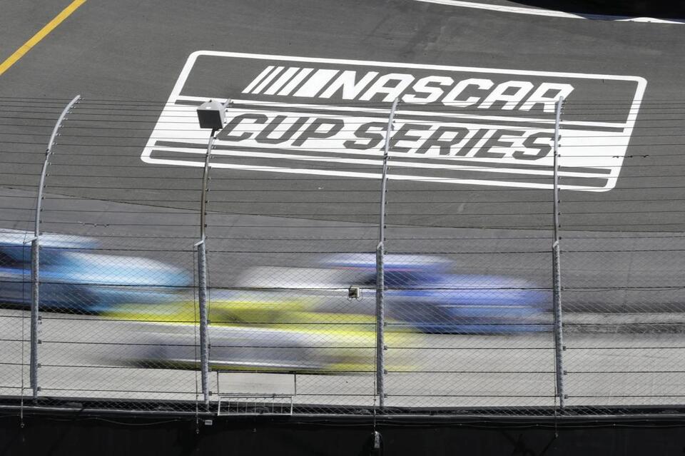 NASCAR’s $1M Twist: Drivers or Owners Win?