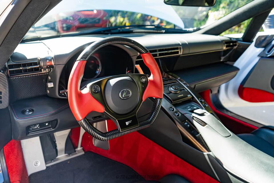 Lexus LFA: $900K for a V10 Unicorn?!