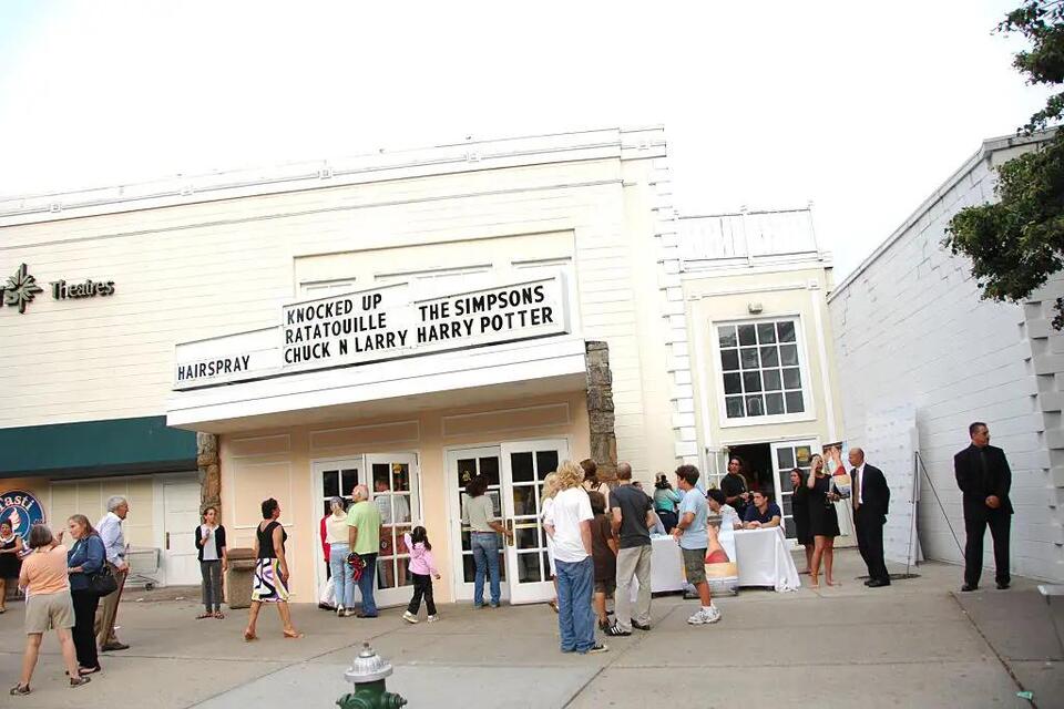 East Hampton Cinema Phone Drama 🎬
