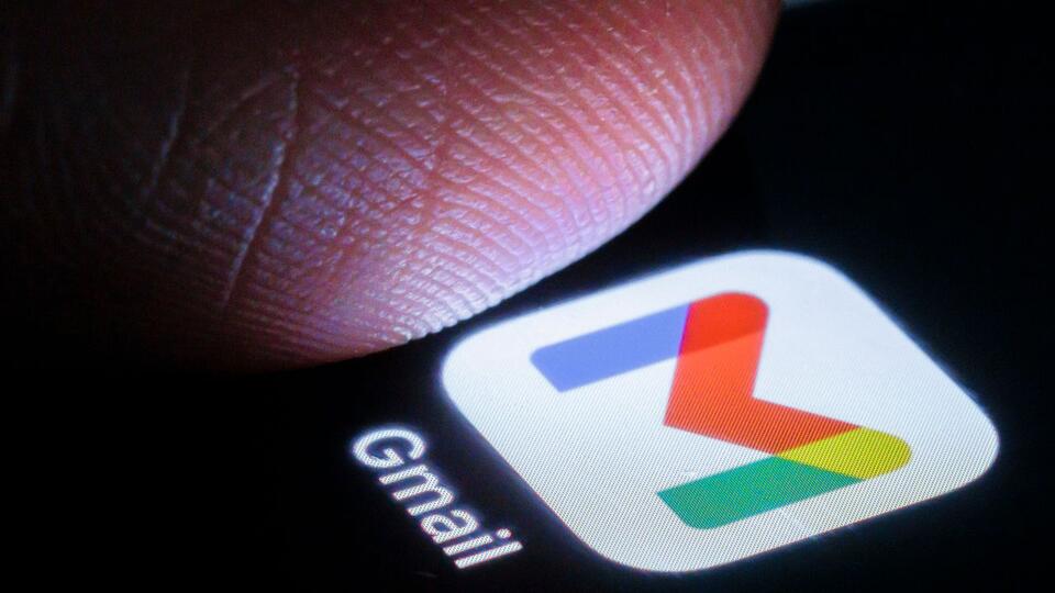Gmail: Inbox or Shopping Mall?