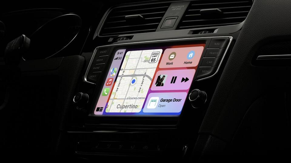 CarPlay Customization: Progress or Gimmick?