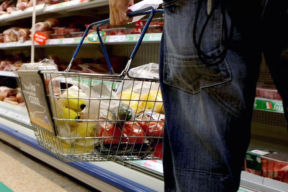 Tuna Recall Drama: Listeria Alert!