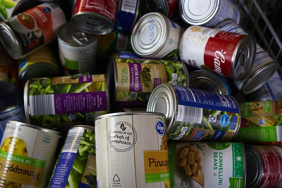Pantry MVPs: 6 Cans to Always Grab, 4 to Ditch