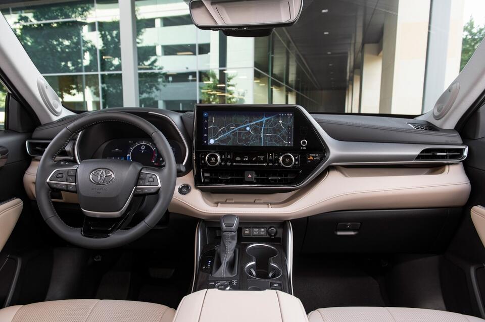 Toyota’s Highlander Lease Is Wild Right Now