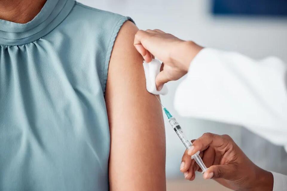Universal Cancer Vaccine?!