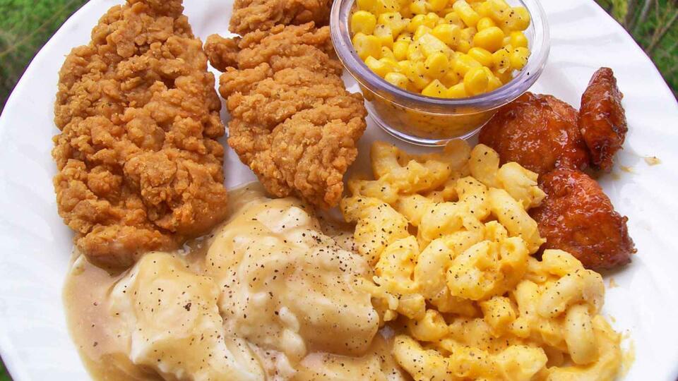 Cheap Eats That Taste Like Childhood