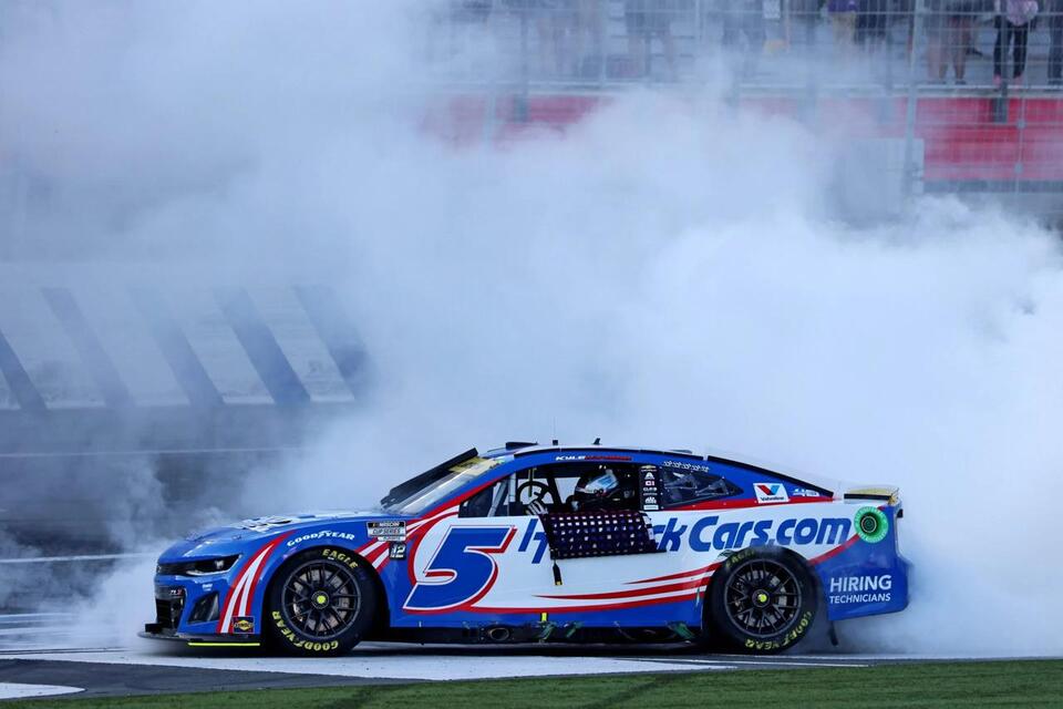 Charlotte Roval race gets a dramatic twist