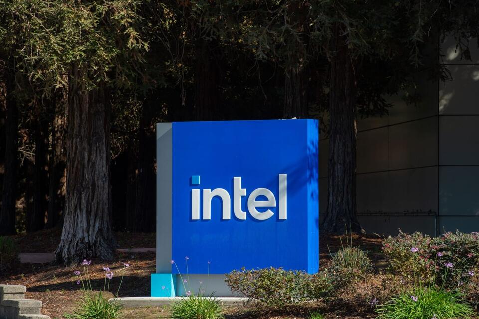 Intel Ditches German Chip Factory Plans