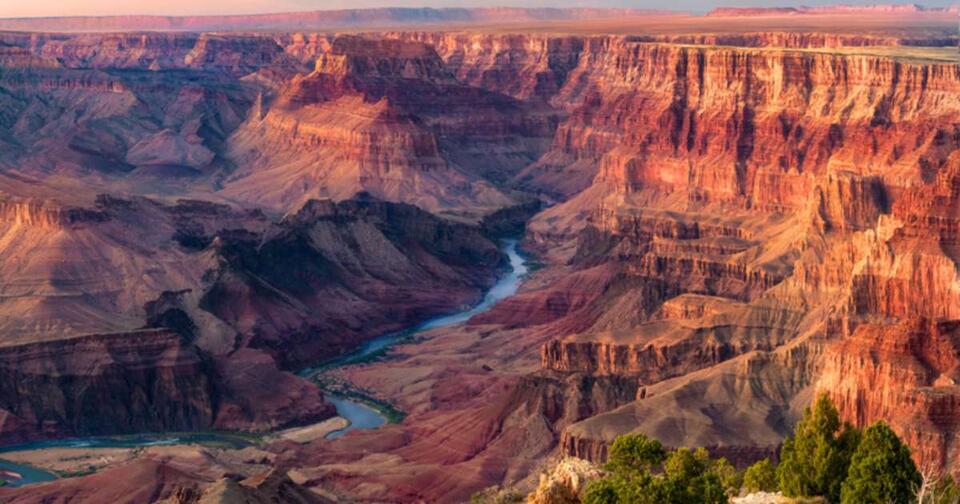 Ancient meteor may have shaped the Grand Canyon
