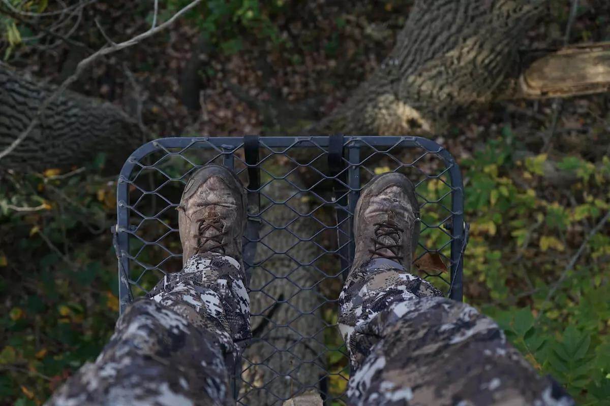 Stop stand-hopping when hunting deer
