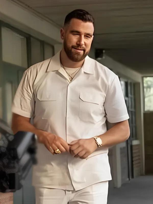 Travis Kelce’s Honey Apron Scene 🍯