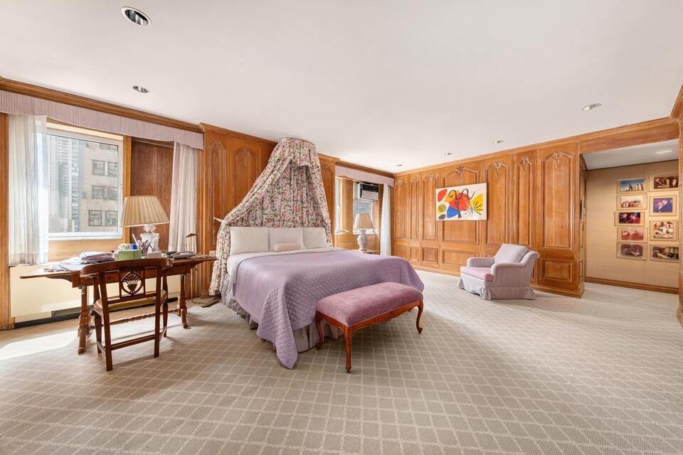 Inside Hearst’s iconic NYC co-op price drop