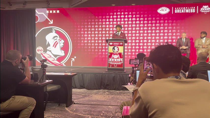 Jordan Travis could return to FSU—just not as QB
