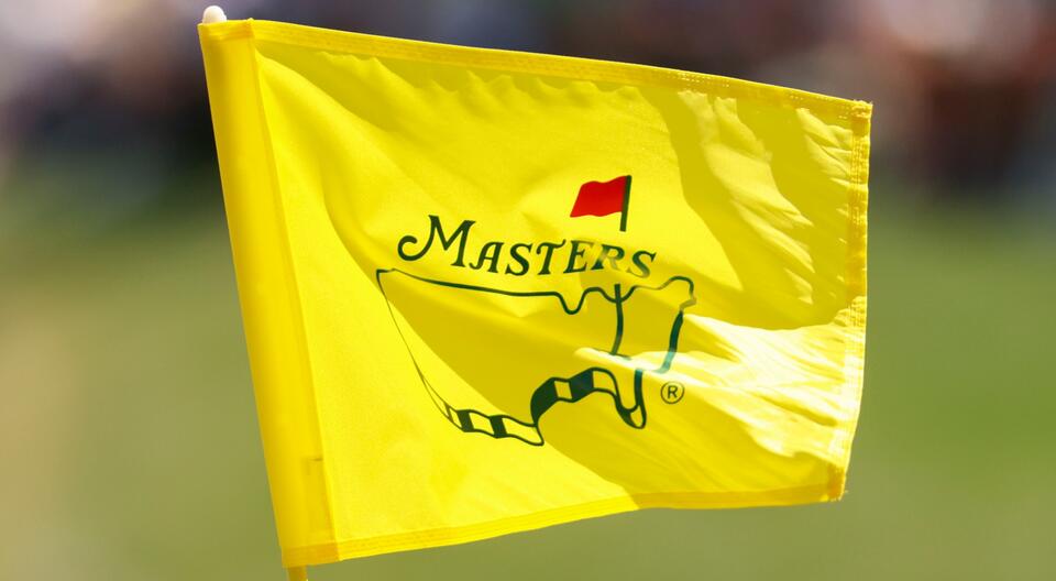 Augusta’s golf icon battered, but bounces back