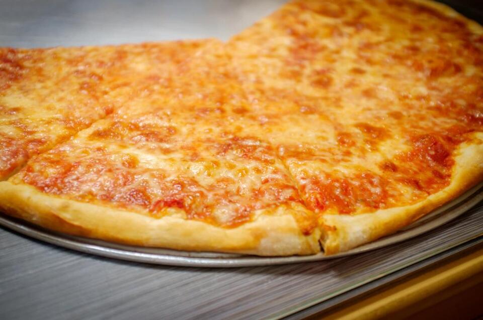Mount Lookout gets a slice of NYC flavor