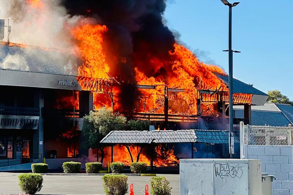 Las Vegas fire wipes out local USPS hub