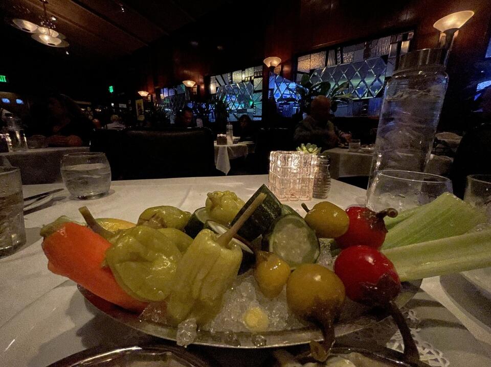 Classic L.A. restaurants dish out Dine L.A. deals