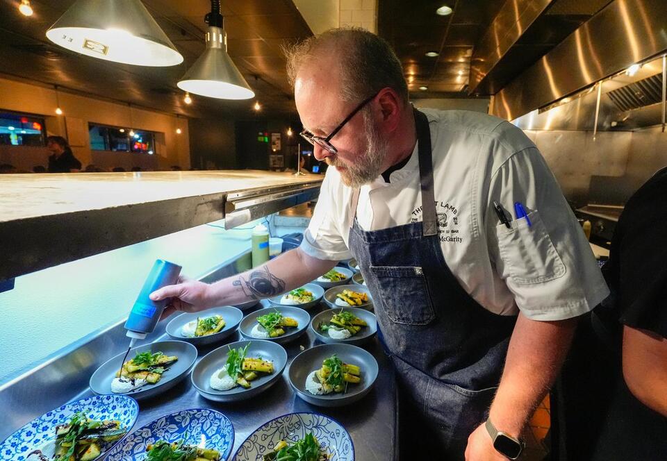 Louisville restaurants feel left out by Oaks change