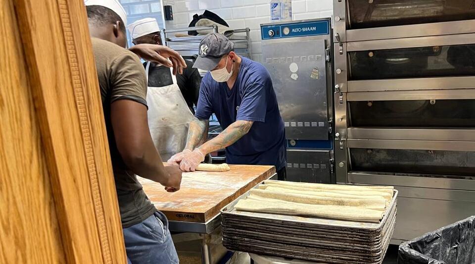 Silver Moon Bakery returns to Broadway
