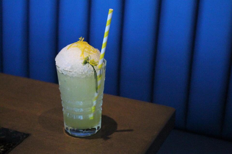 Phoenix bar finally tops US cocktail scene