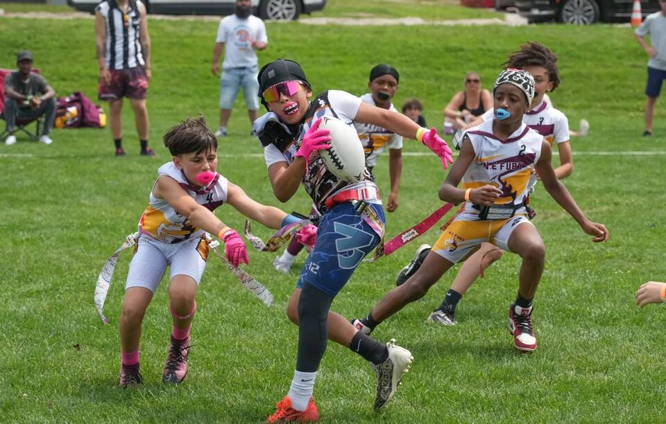 RI kids chase flag football dreams in Houston