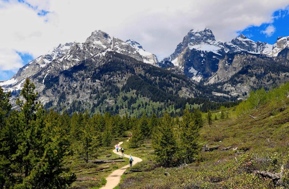 DJ booth disrupts Grand Teton’s peace