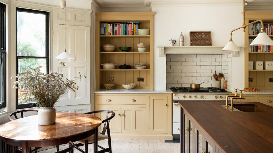 5 Kitchen Items to Ditch After 30