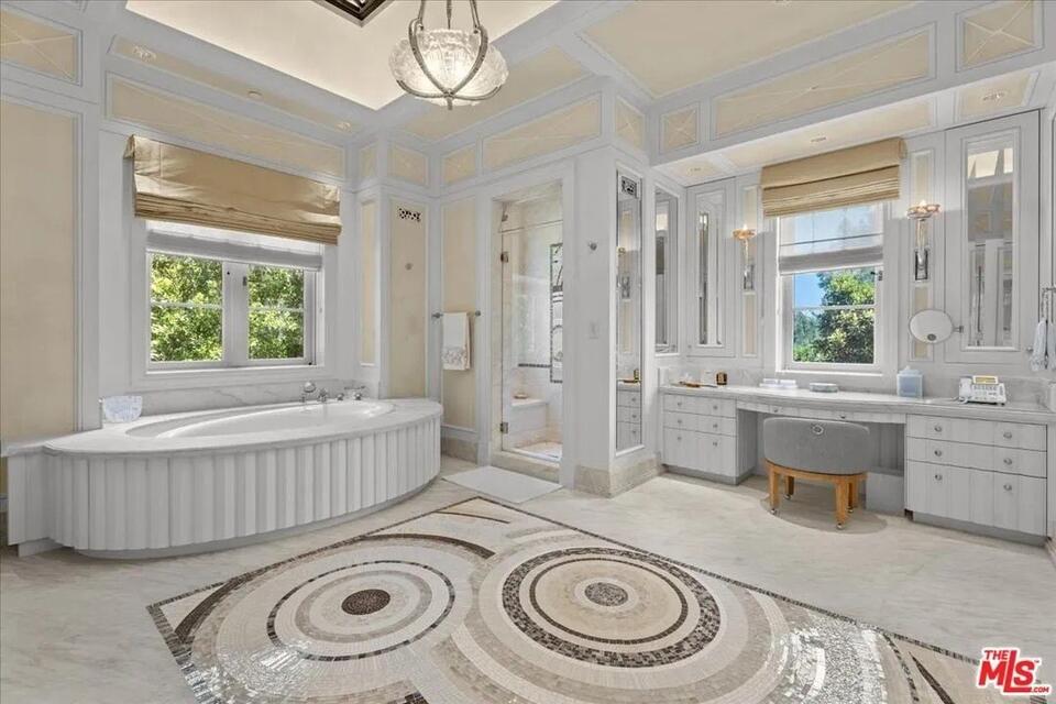 Inside Beverly Hills’ $40M celebrity villa
