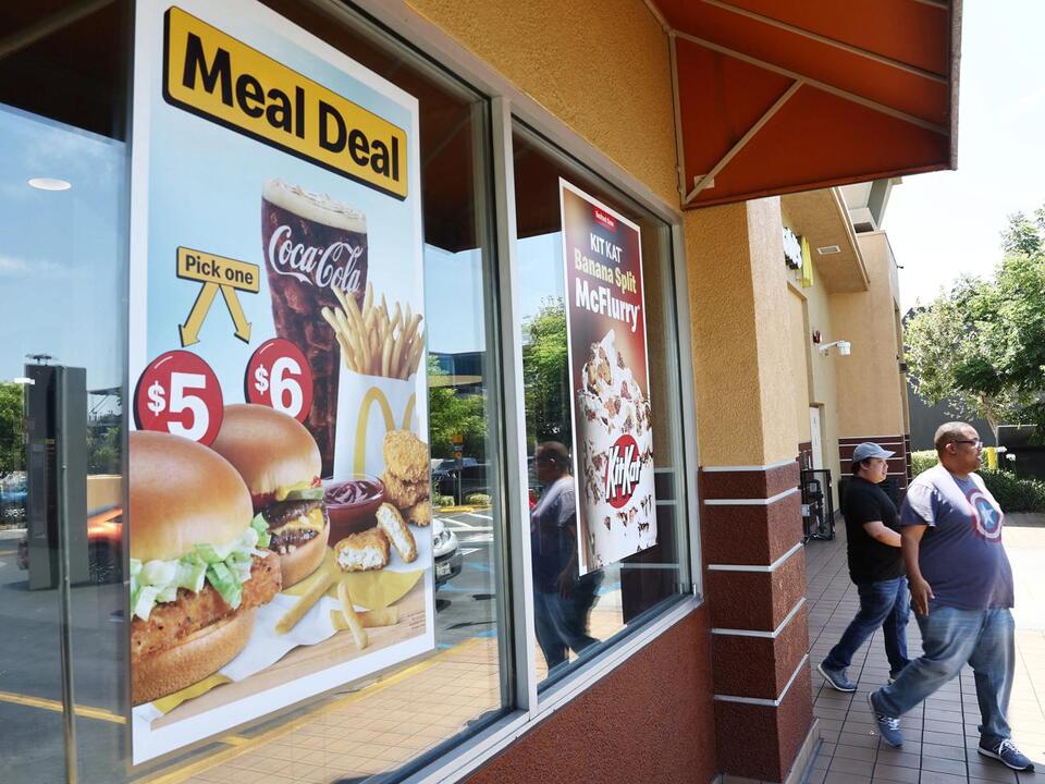 Are We Really Skipping Restaurants?