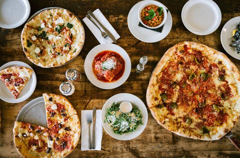 Michigan eats: Local gems vs. tourist traps