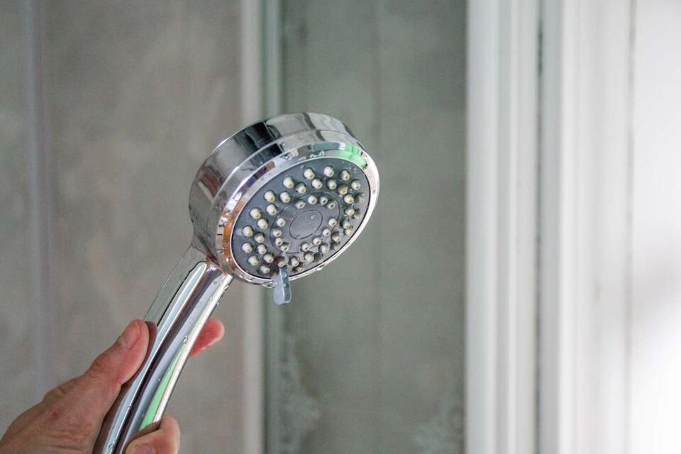Would You Take a 4-Minute Shower Challenge?
