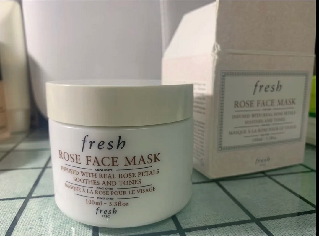 Stumbled on a not-so-glam but crazy-effective skincare hack
