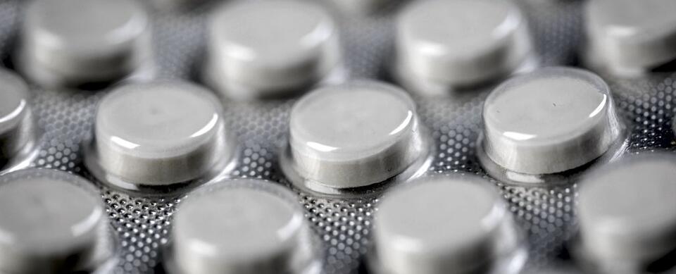 Tylenol Might Make You a Risk Taker?!