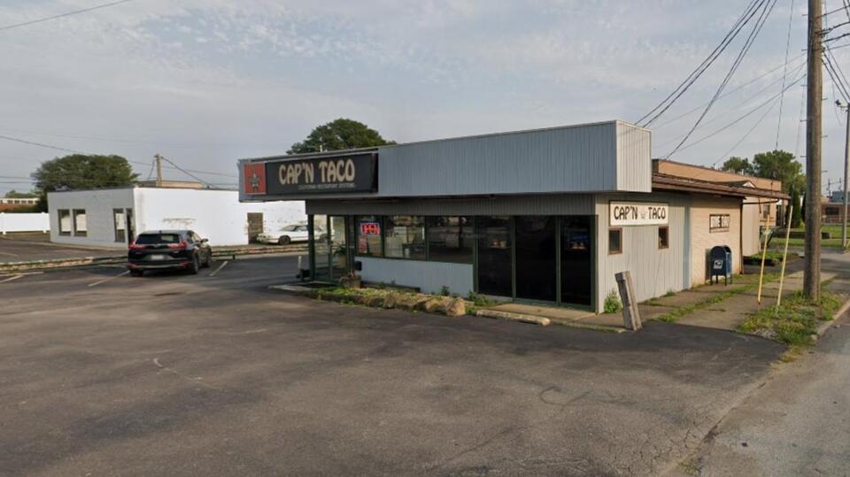 Brook Park says goodbye to Cap'n Taco