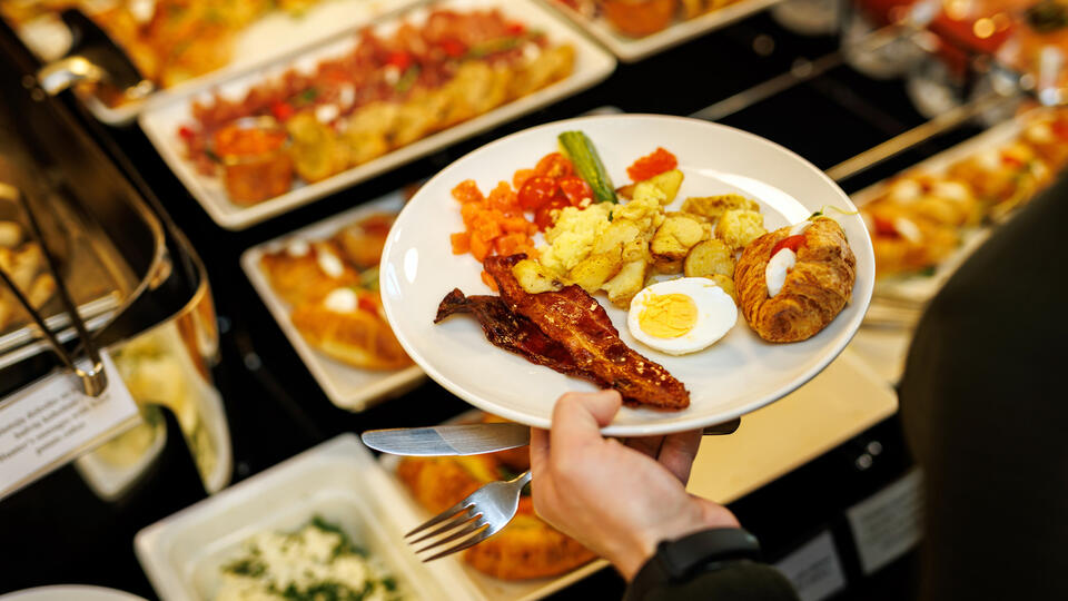 Vegas breakfast buffets worth waking up for
