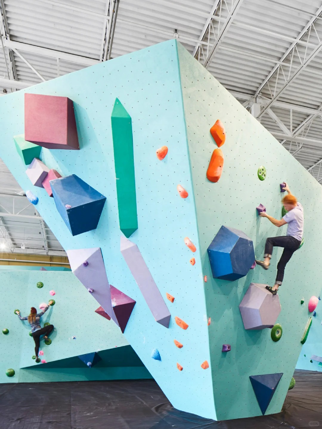Since when did bouldering gyms start looking like dopamine palettes??