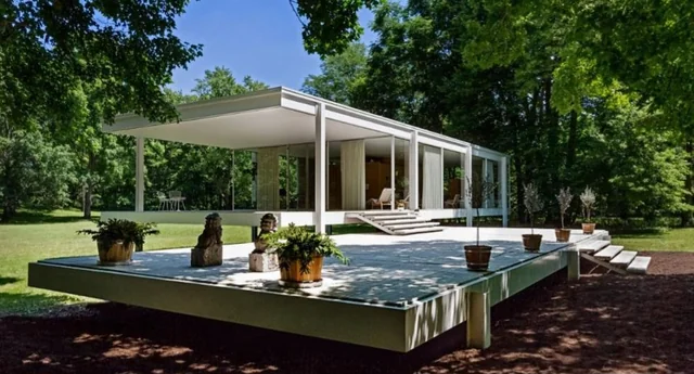 Dream House? Try Glass Sauna from Hell